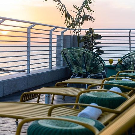 Savoy Sea Side Hotel (Adults Only) Тель-Авів Екстер'єр фото