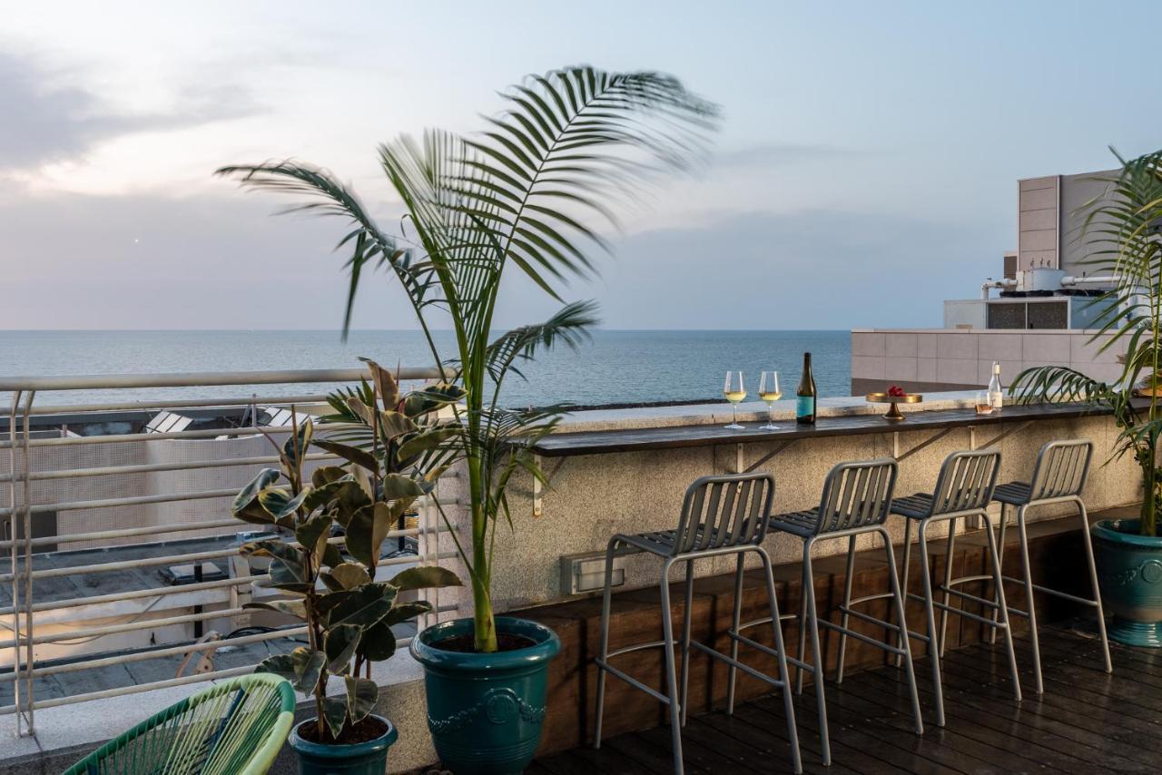 Savoy Sea Side Hotel (Adults Only) Тель-Авів Екстер'єр фото