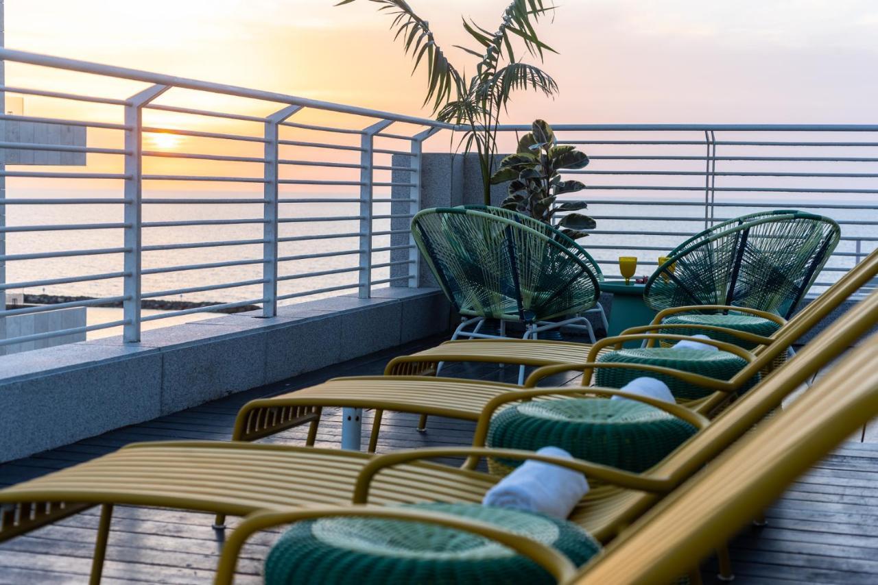Savoy Sea Side Hotel (Adults Only) Тель-Авів Екстер'єр фото